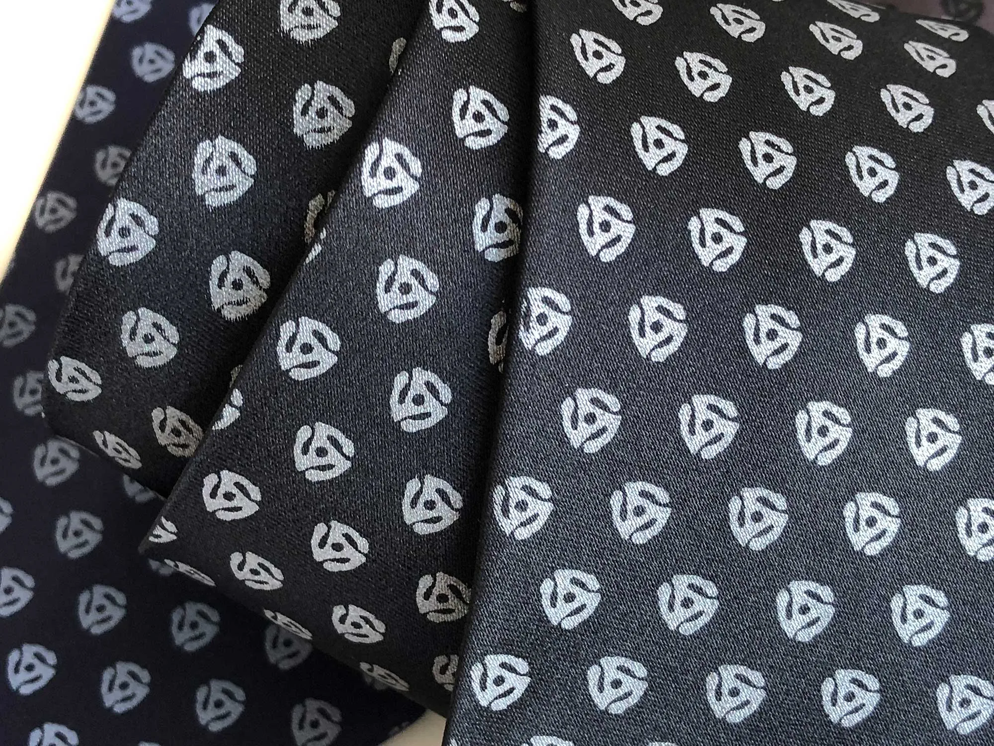 45 Record Adapter Necktie