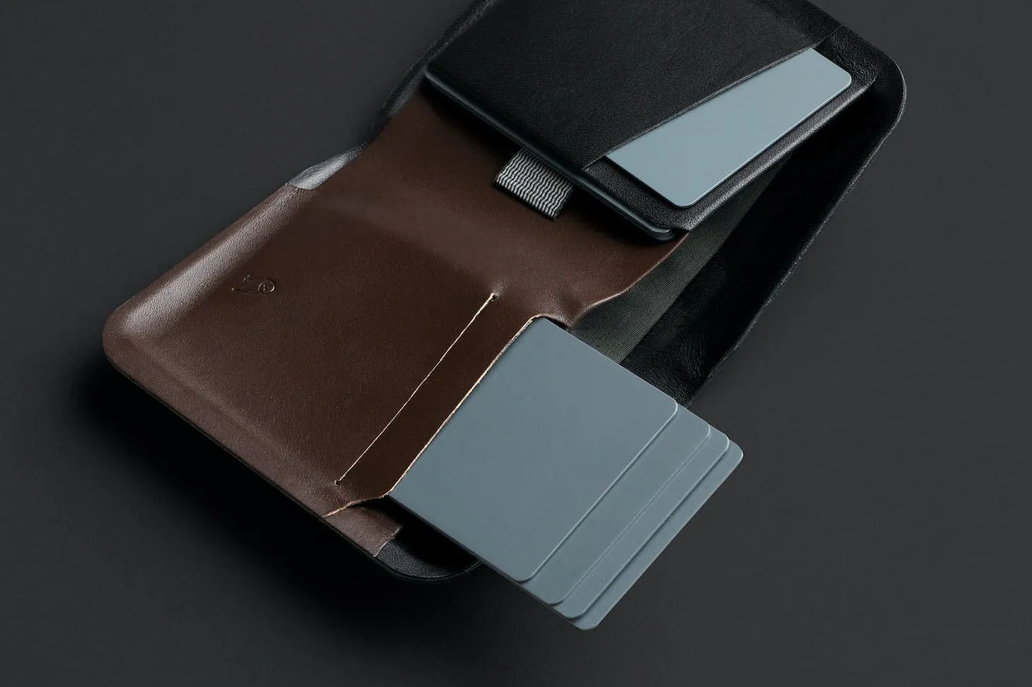 Apex Note Sleeve - Raven