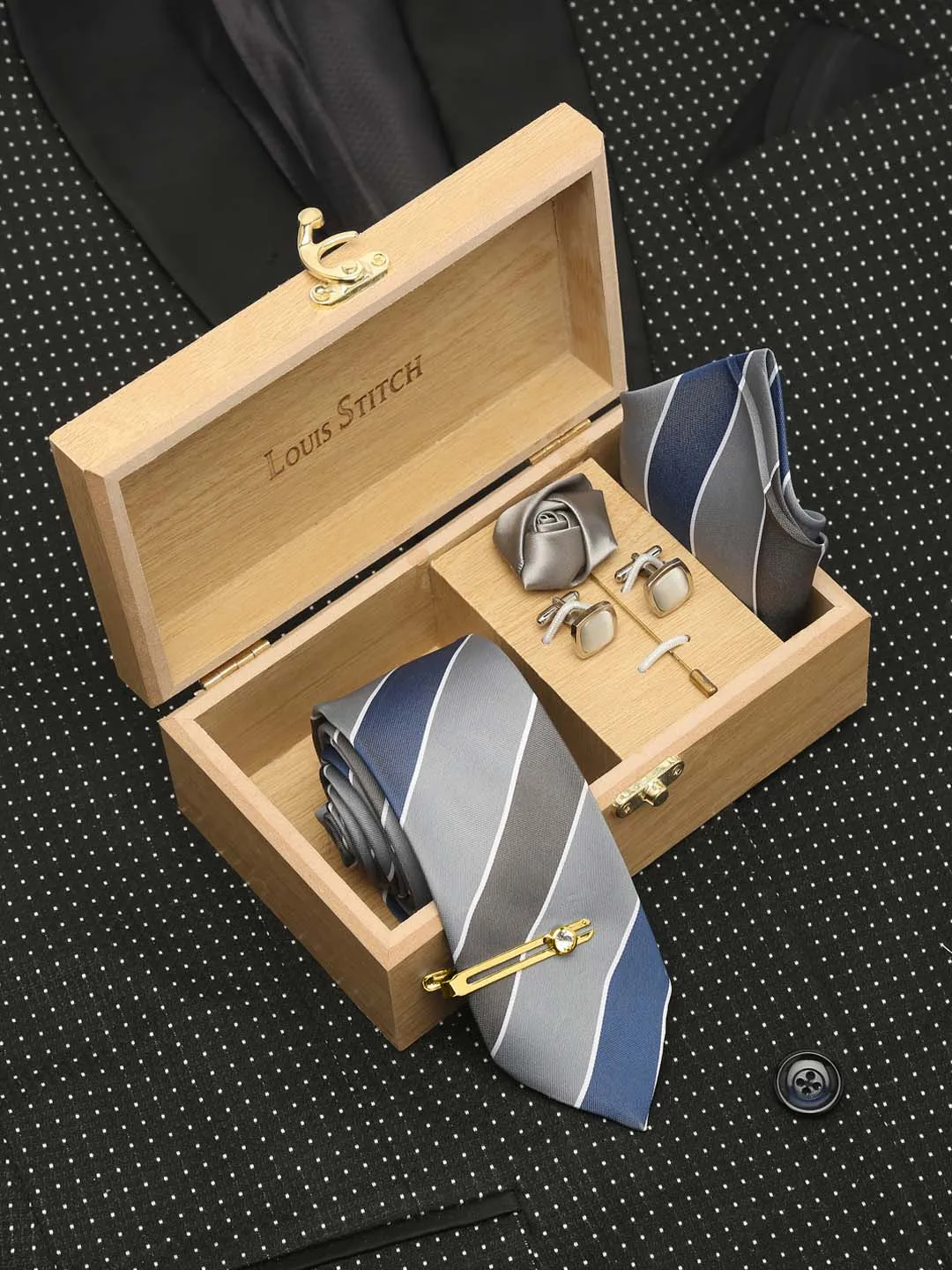 Lined Blue Luxury Italian Silk Necktie Set With Pocket Square Cufflinks Brooch Gold Tie pin