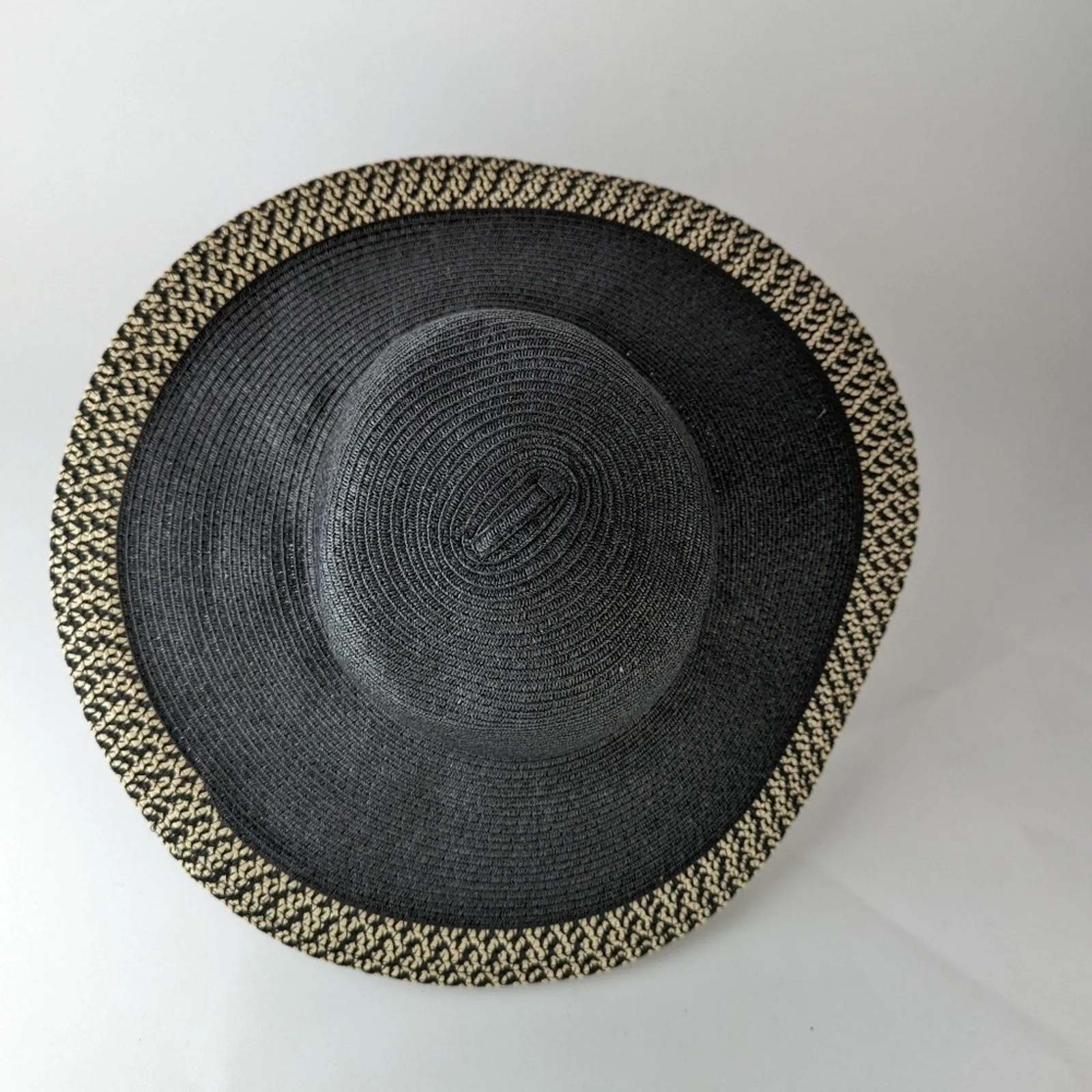 NWT Banana Republic Summer Straw Hat