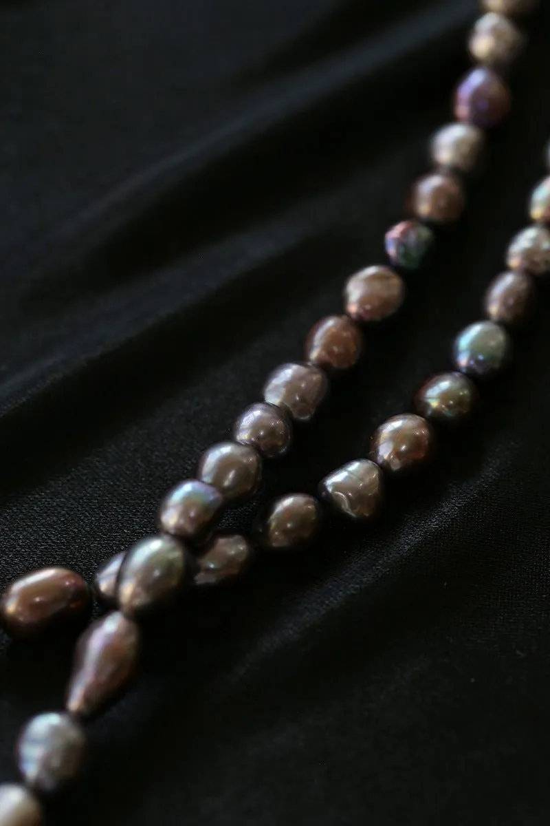Pearl Loop-Wrapped Grey Necklace