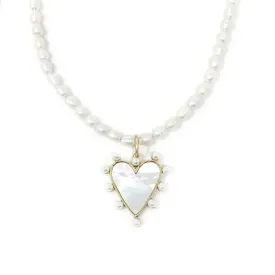 Pearl Necklace With Mother of Pearl Heart
